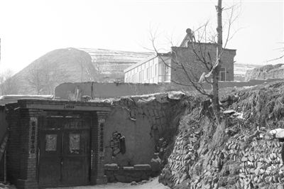 青海西宁最新杀人案,青海西宁最新杀人案背后的故事,小巷深处的神秘小店