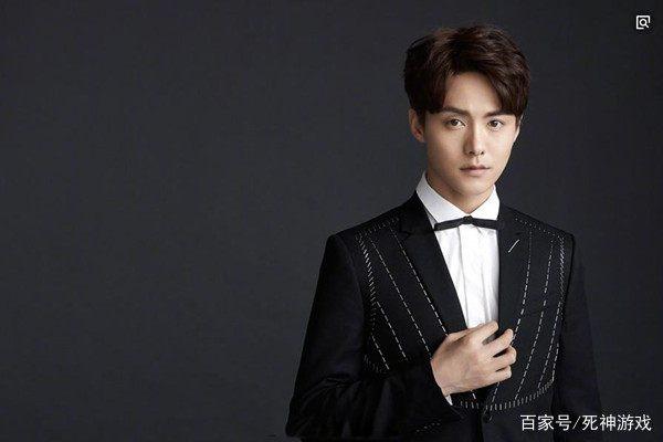 新人演员男,新人演员男的独特魅力与隐藏小巷的神秘宝藏