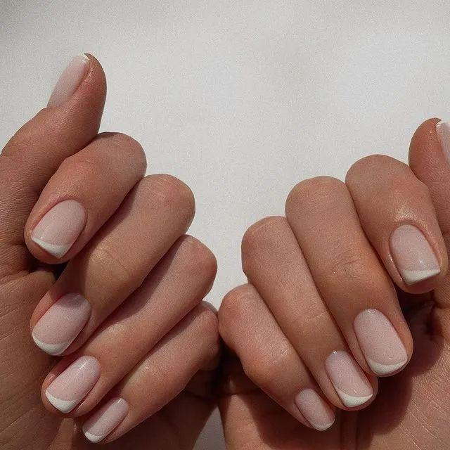 “最新时尚美甲趋势”,最新时尚美甲趋势,一场与自然美景的心灵旅行