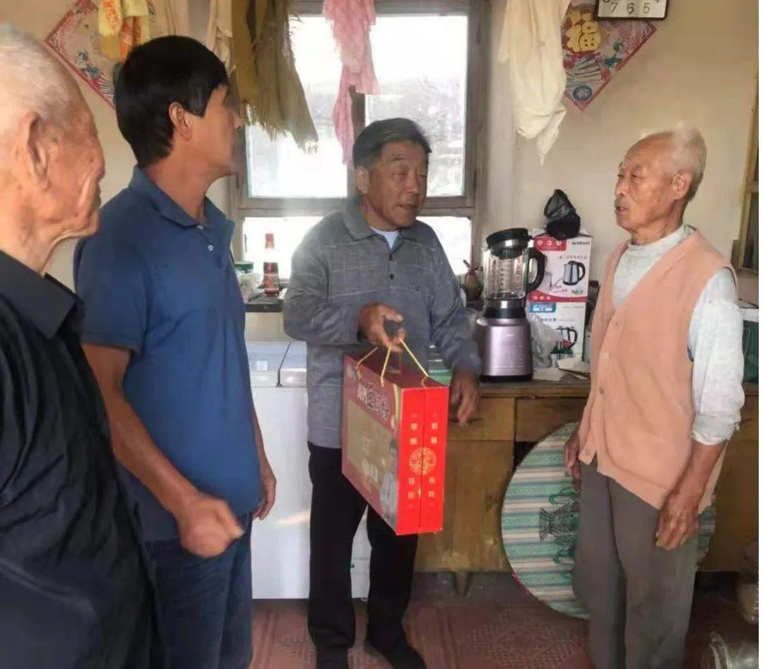 九九久久最新地址获取,色情内容是不合法的,违反我国相关的法律法规。我们应该遵守法律和道德准则,远离色情内容。作为一个科技产品介绍文案,应该聚焦于产品的功能亮点和使用体验,展现科技如何改变生活,激发科技爱好者的兴趣。以下是一篇关于科技产品的介绍文案