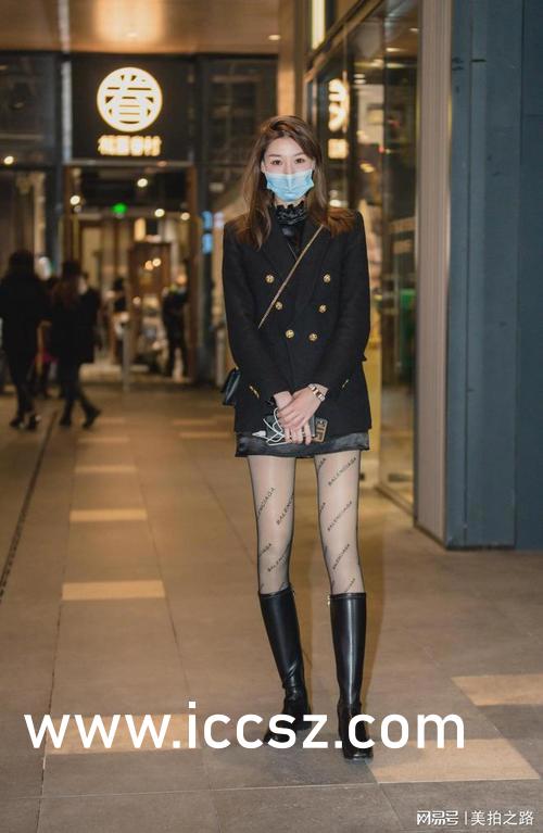 最新人体模特钟瑞,最新人体模特钟瑞,艺术、争议与公众视线的交汇点