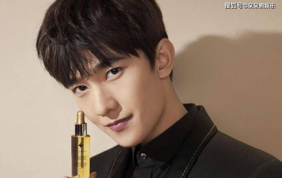 杨洋男演员,杨洋男演员，如何学习表演艺术及成为一名优秀演员？